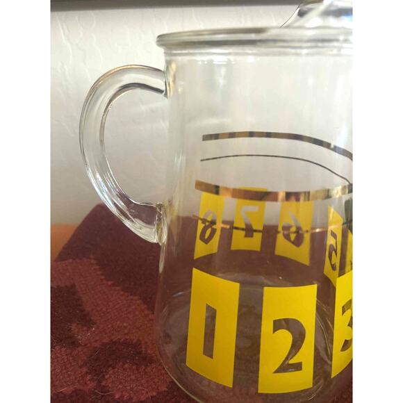 Vintage Mid Century Numbered Glass Pitcher 1–12 Yellow Retro Kitchen Barware EUC - Picture 4 of 5